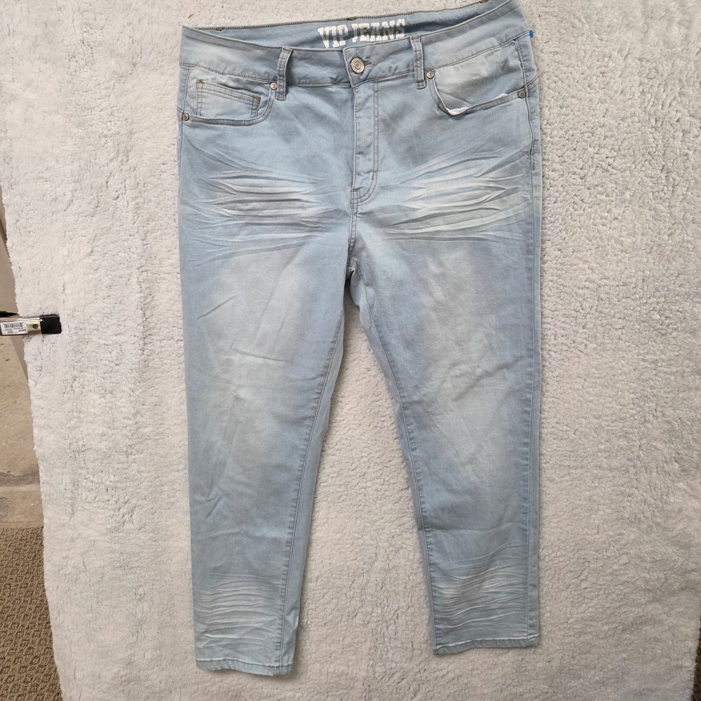 V.I.P. Jeans Light Wash Distressed Denim Regular Fit Pants Size 13 14